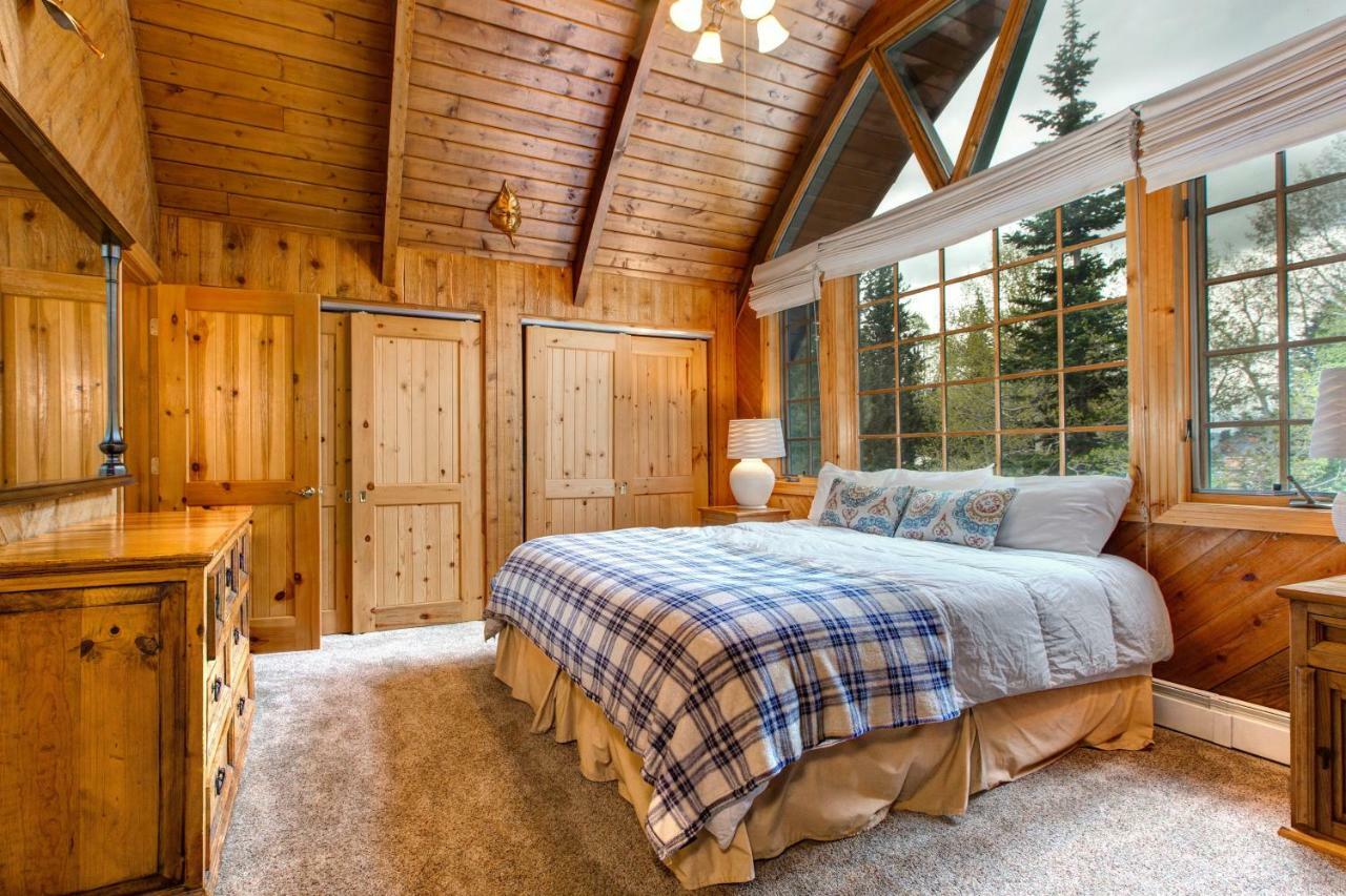 Creekside Chalet Альта Екстер'єр фото